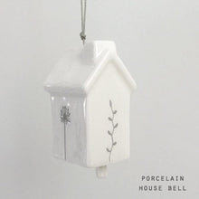 Afbeelding in Gallery-weergave laden, Hangend huisje porselein