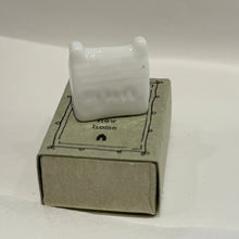 Afbeelding in Gallery-weergave laden, Tiny box