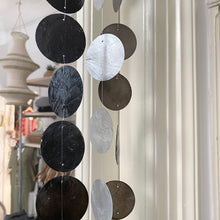 Afbeelding in Gallery-weergave laden, Schelpen slinger