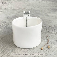 Afbeelding in Gallery-weergave laden, Huisje op de klif
