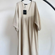 Afbeelding in Gallery-weergave laden, Oversized dress
