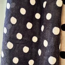 Afbeelding in Gallery-weergave laden, Polka dot sjaal
