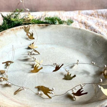 Afbeelding in Gallery-weergave laden, Slinger vogel
