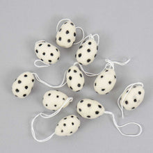 Afbeelding in Gallery-weergave laden, Wollen ei met polka dot
