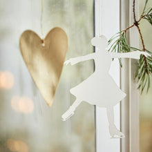 Afbeelding in Gallery-weergave laden, IJs danseres
