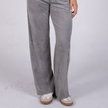 Afbeelding in Gallery-weergave laden, pantalon moongrey vegan suede
