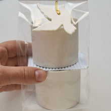 Afbeelding in Gallery-weergave laden, Porseleinen waxinelichtje met tekst
