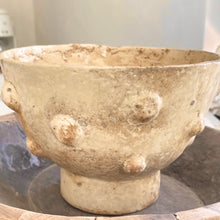 Afbeelding in Gallery-weergave laden, Pukkel pot
