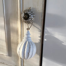 Afbeelding in Gallery-weergave laden, ornament houten
