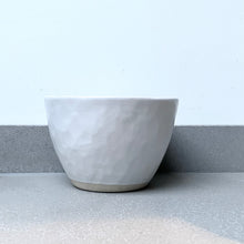 Afbeelding in Gallery-weergave laden, Handgemaakte bowl
